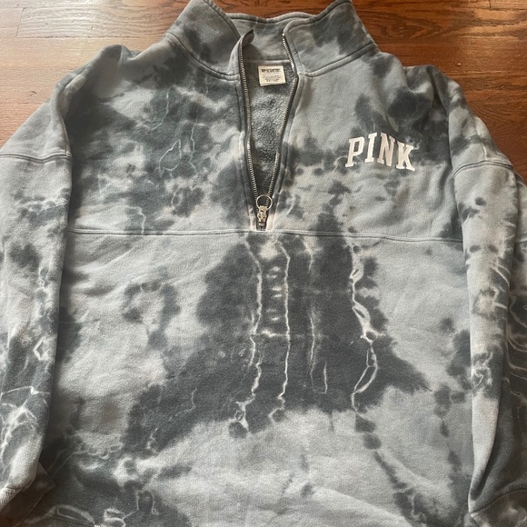 Pink Victorias Secret Pullover - Picture 1 of 2